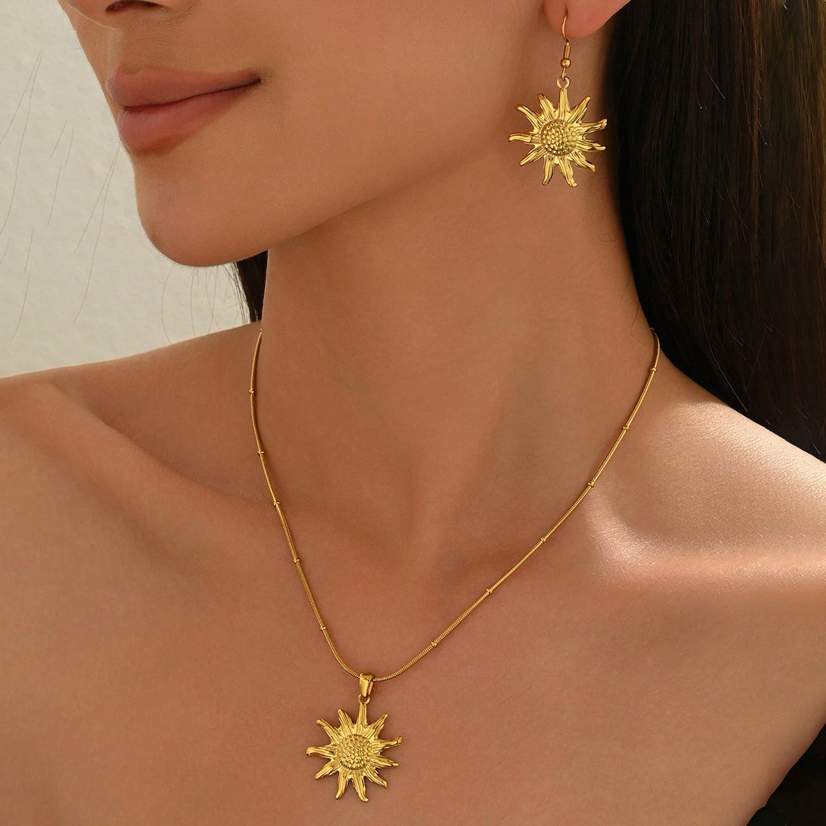Lxalry 18K Gold Plated Sun Mirror Jewellery Set