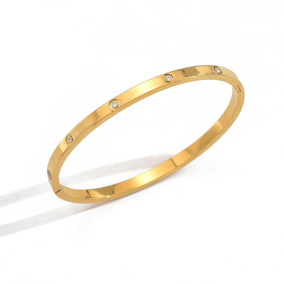 Lxalry 18K Gold Plated Hypoallergenic Bracelet