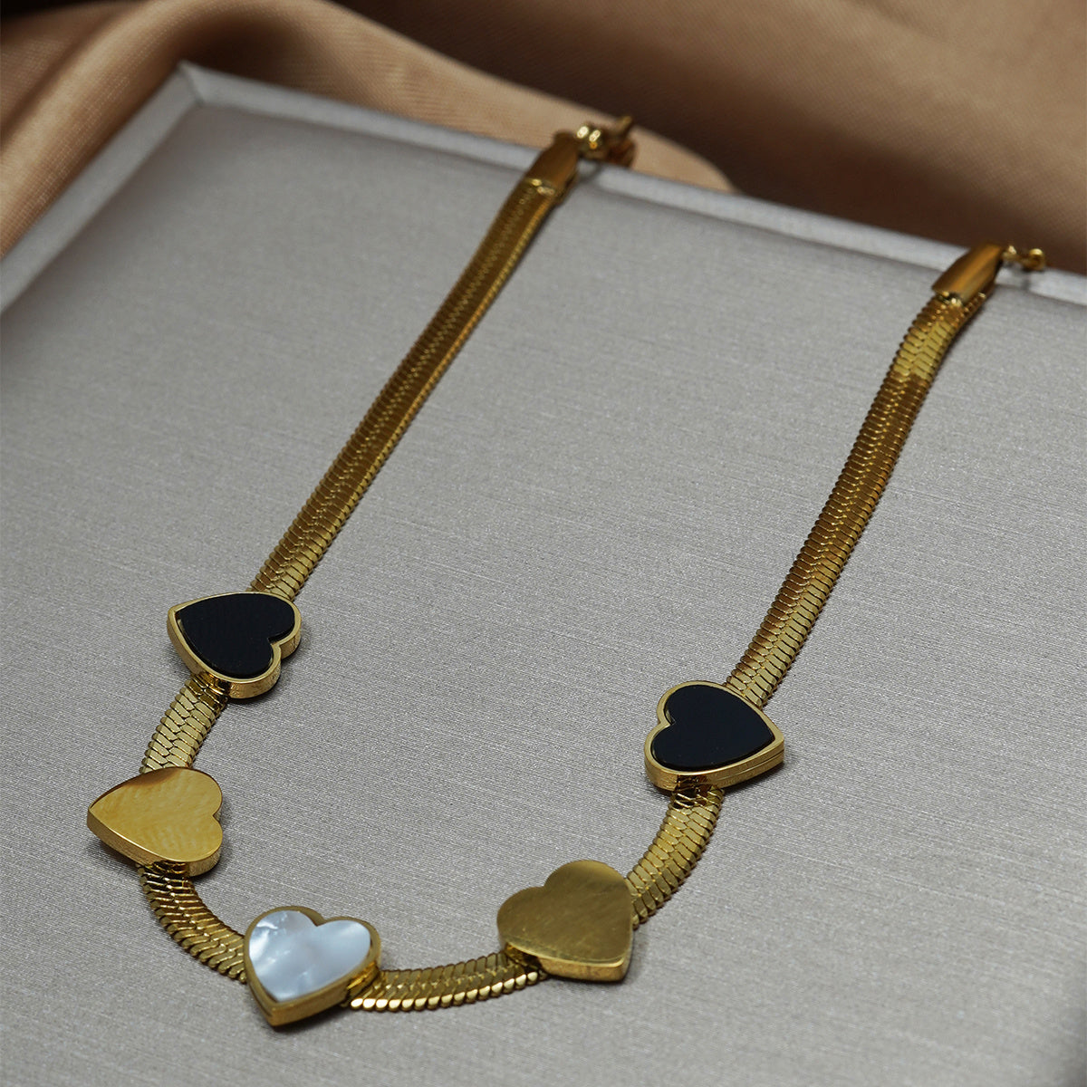 Lxalry 18K Gold Plated Heart Mirror Jewelry Set