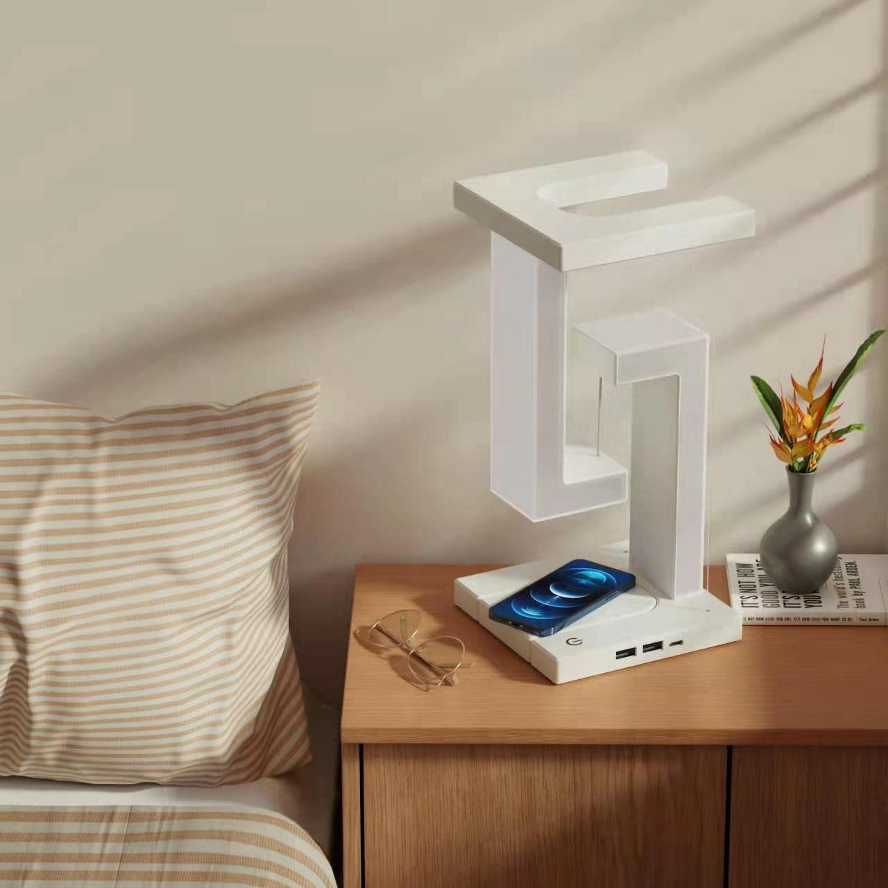 Floating Charging Station & Lamp