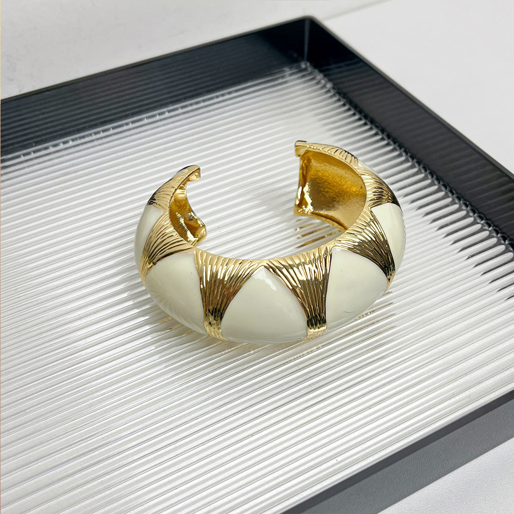 French Retro Oval Black Gold Enamel Bracelet